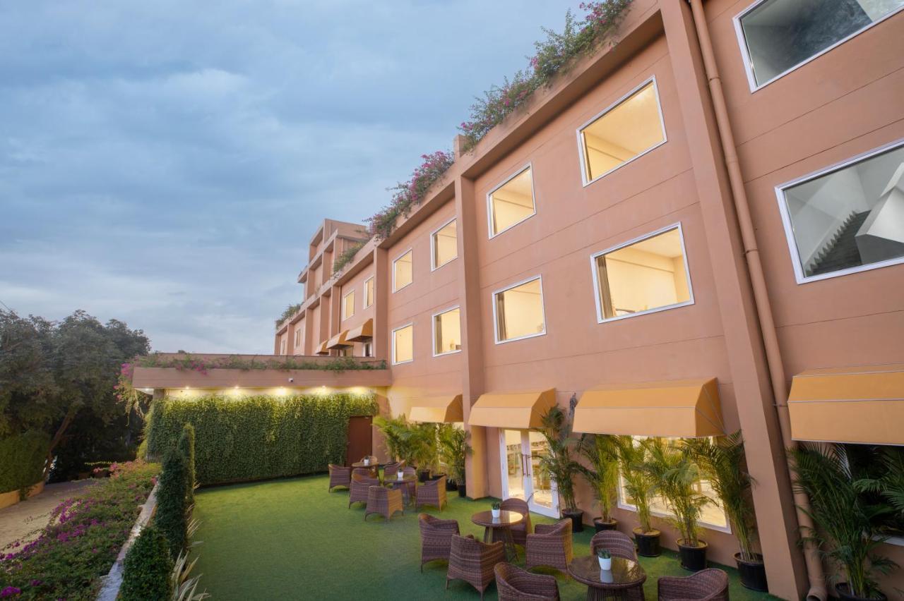 The Lalita Grand Mathura- Vrindavan Exterior foto