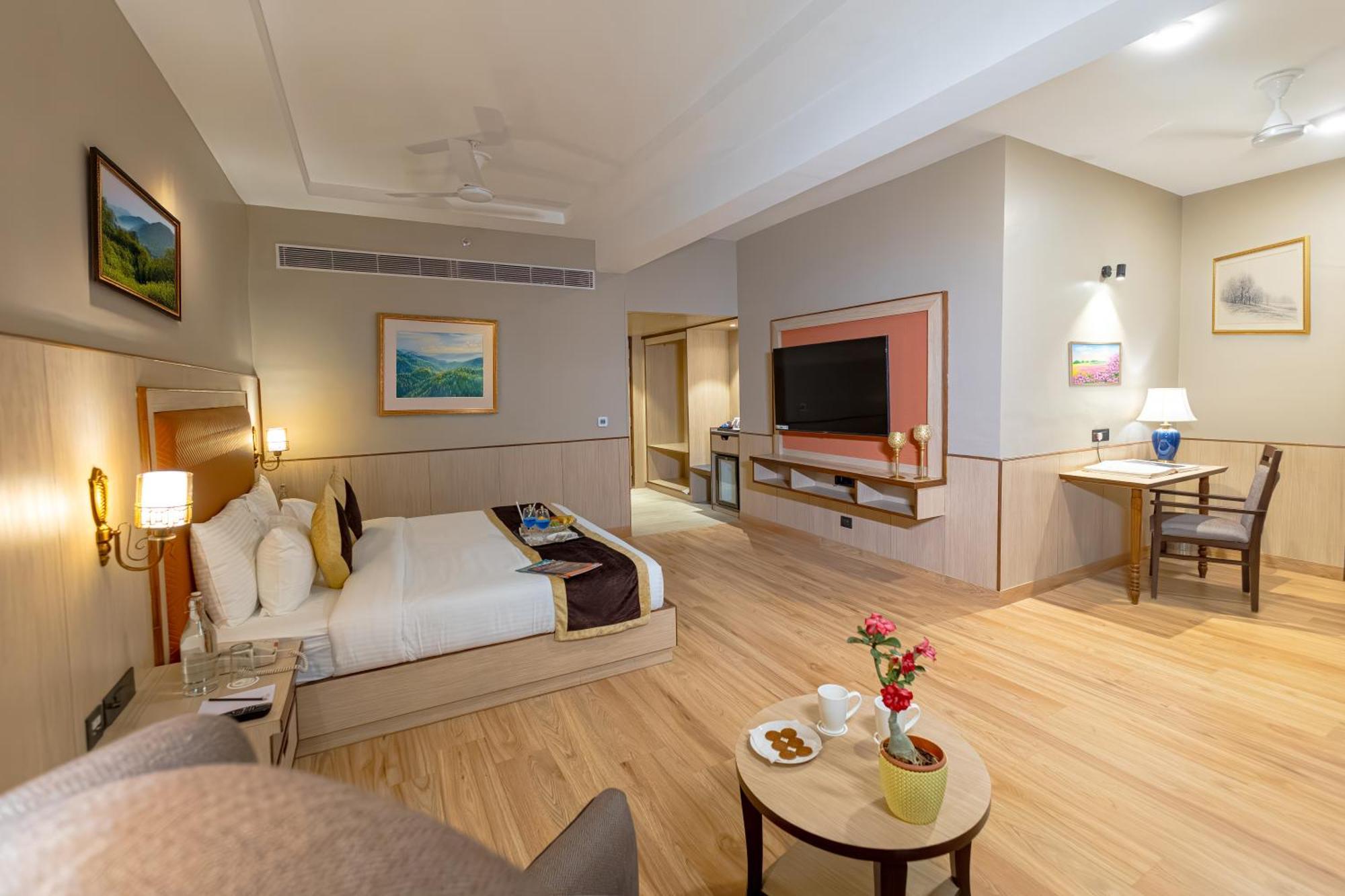 The Lalita Grand Mathura- Vrindavan Exterior foto